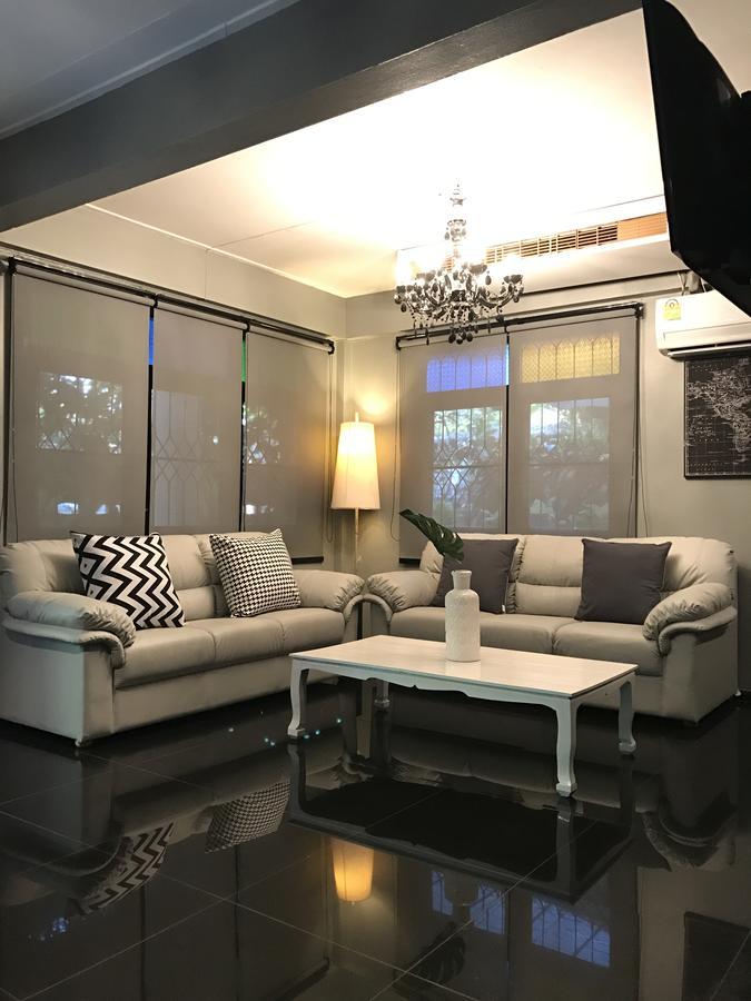 Add Home Hostel Vipavadee 42 방콕 외부 사진